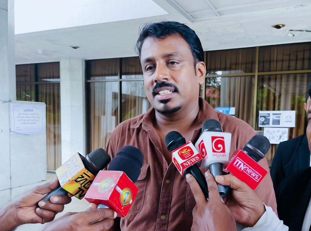 Harini-Vijitha-Era-To-court