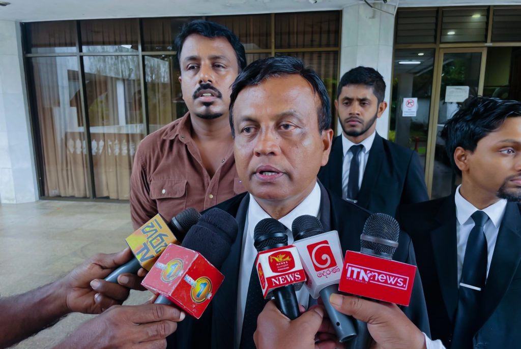 Harini-Vijitha-Era-To-court